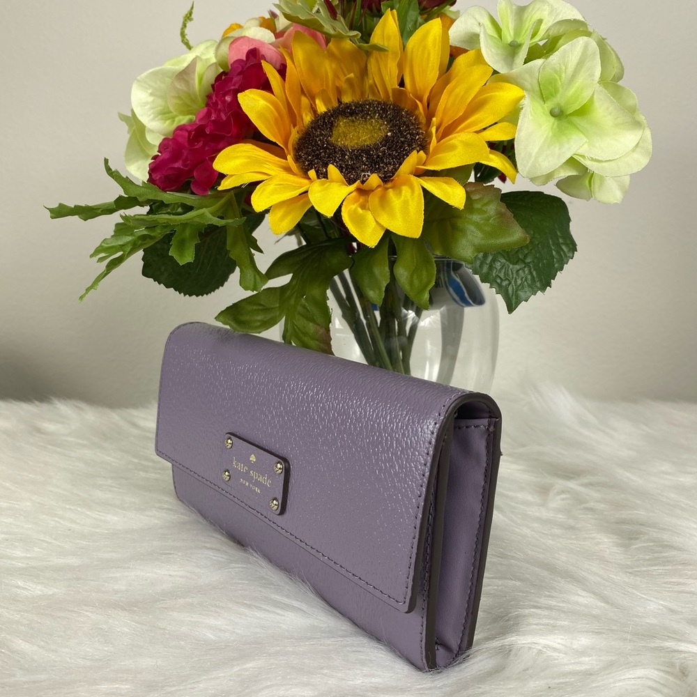 KATE SPADE WELLESLEY JEAN LILAC LEATHER WALLET - Picture 3 of 6